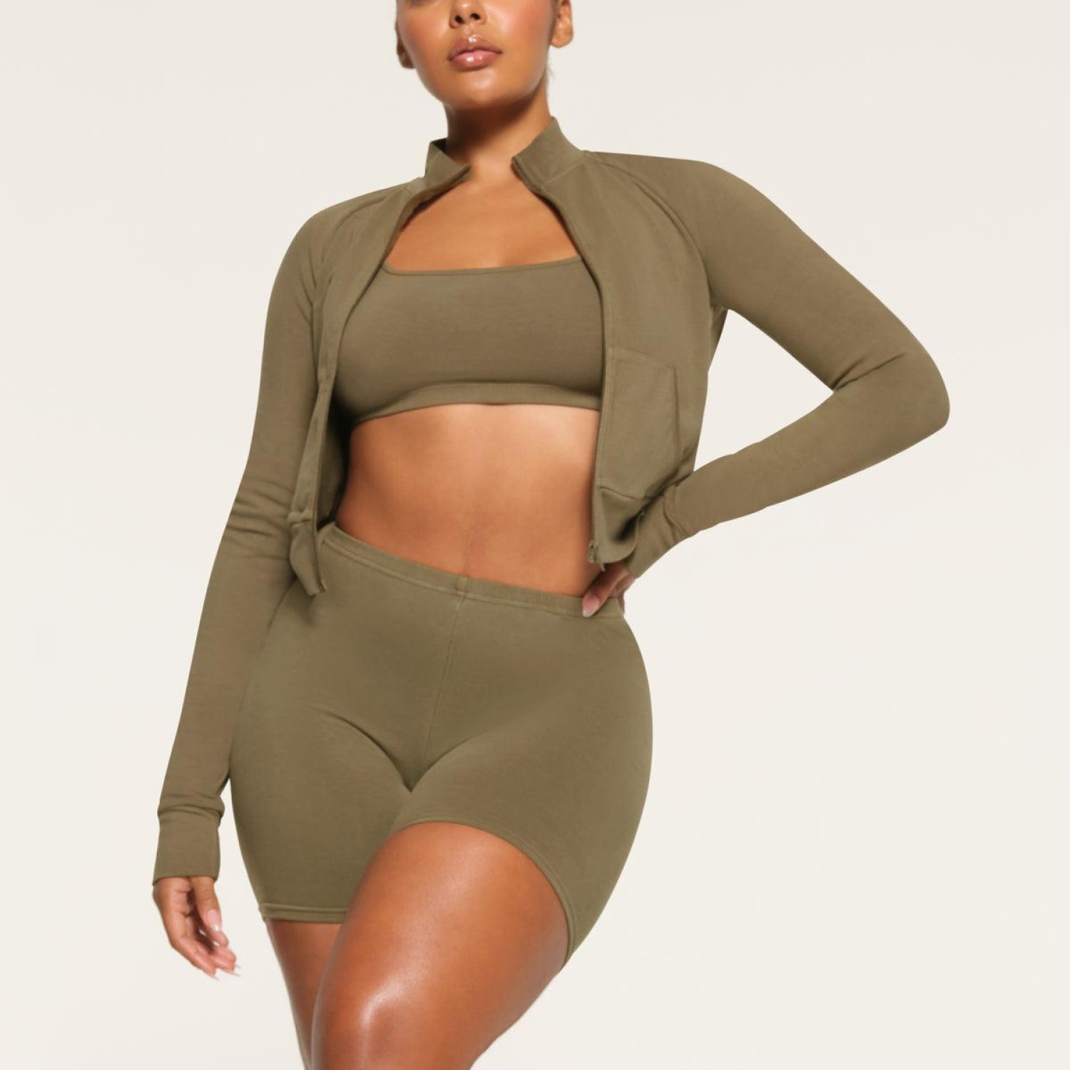 OUTDOOR  TRACK JACKET
