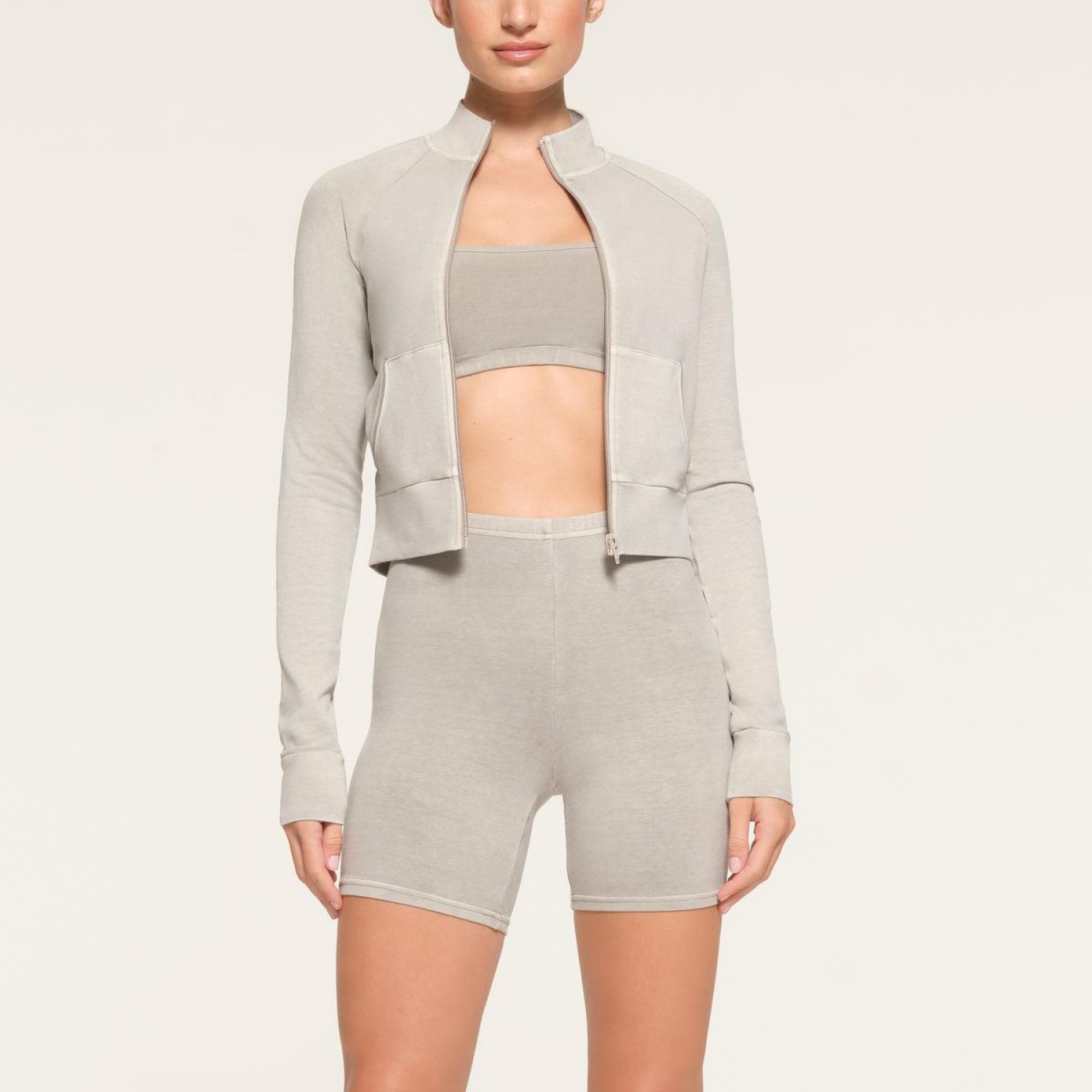 OUTDOOR  TRACK JACKET